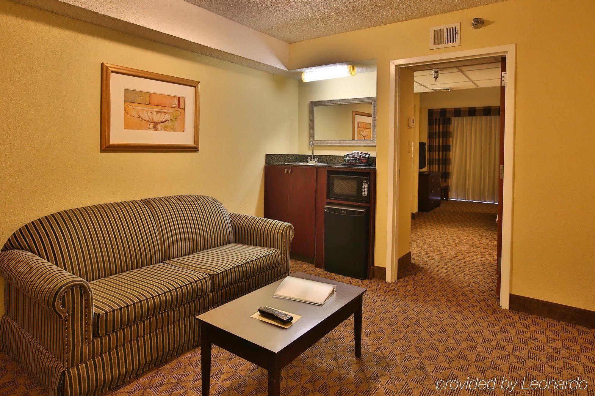 Holiday Inn Hotel And Suites Beaumont-Plaza I-10 & Walden, An Ihg Hotel Bagian luar foto